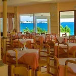 Hotel Ilyssion 2*