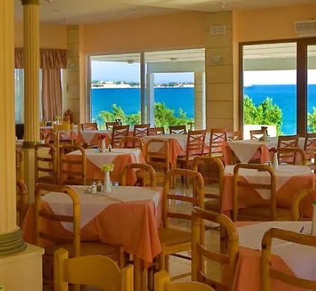 Hotel Ilyssion 2*